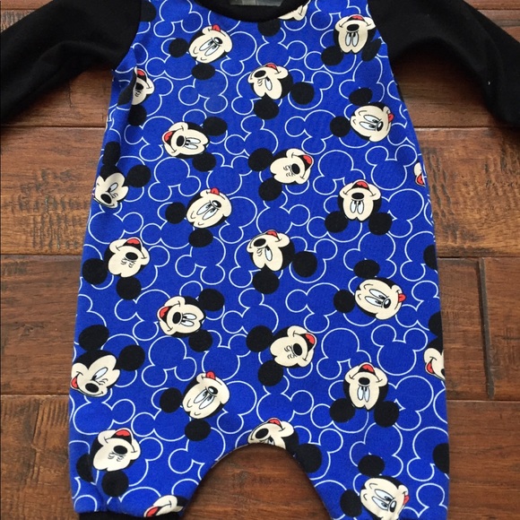 *NEW* 0-3 month Mickey Mouse romper - Picture 2 of 2
